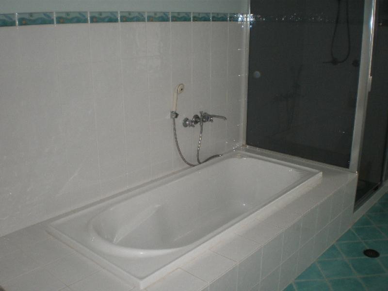 9 Intrepid Court, Beachmere QLD 4510