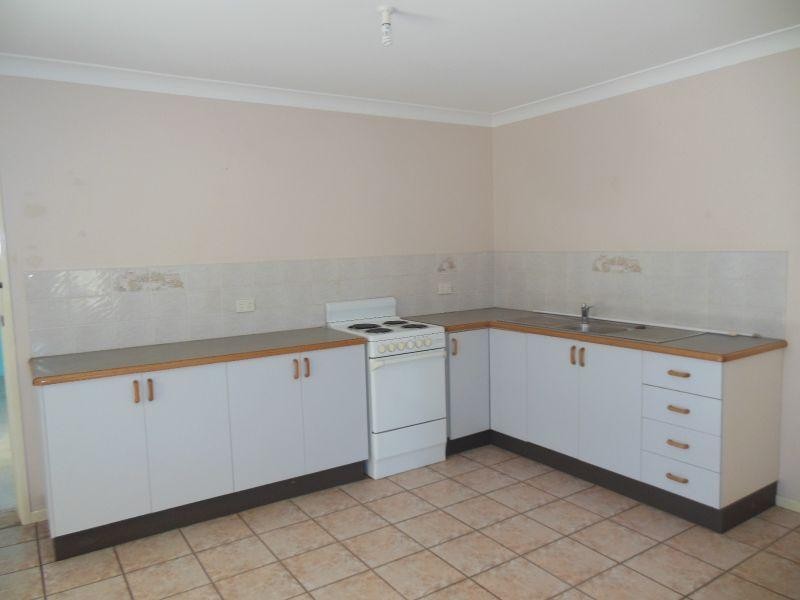 857 Beachmere Road, Beachmere QLD 4510