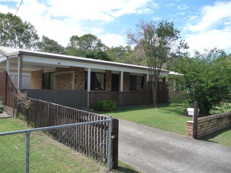 27 Patrick Street, Beachmere QLD 4510