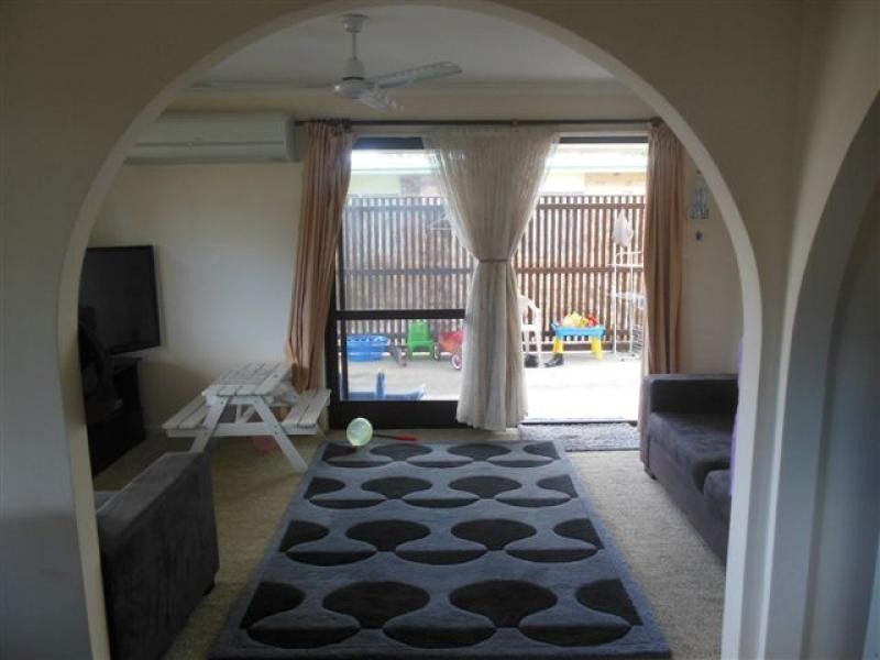 27 Patrick Street, Beachmere QLD 4510