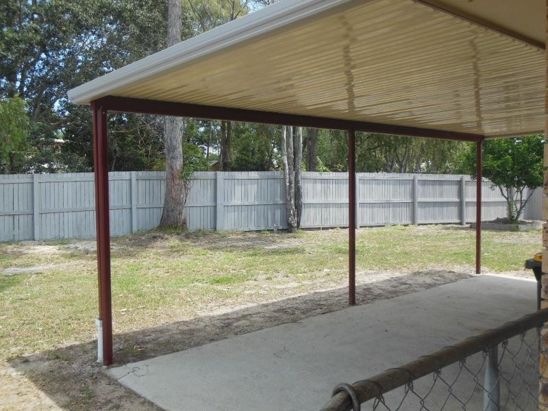 21 MOATAH Drive, Beachmere QLD 4510
