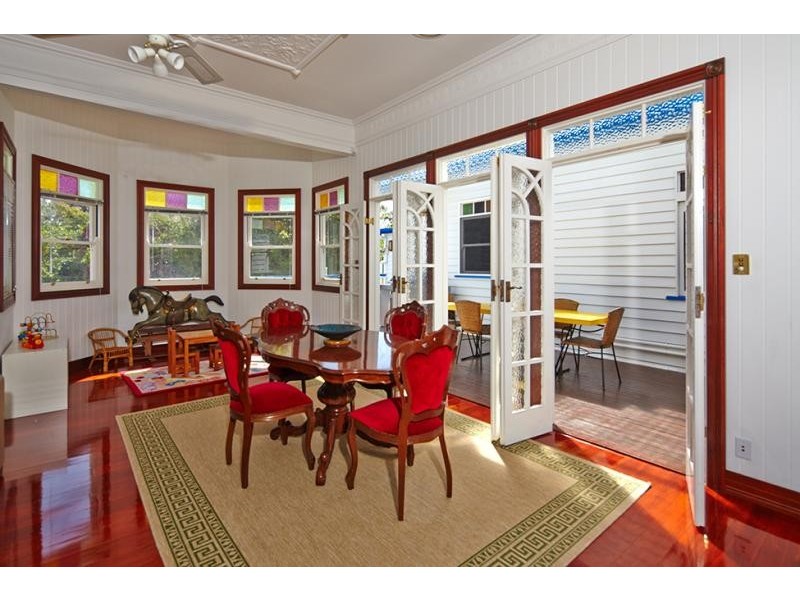 43 CORONATION Drive, Beachmere QLD 4510