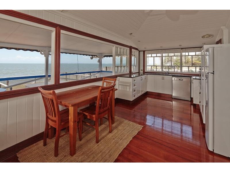 43 CORONATION Drive, Beachmere QLD 4510