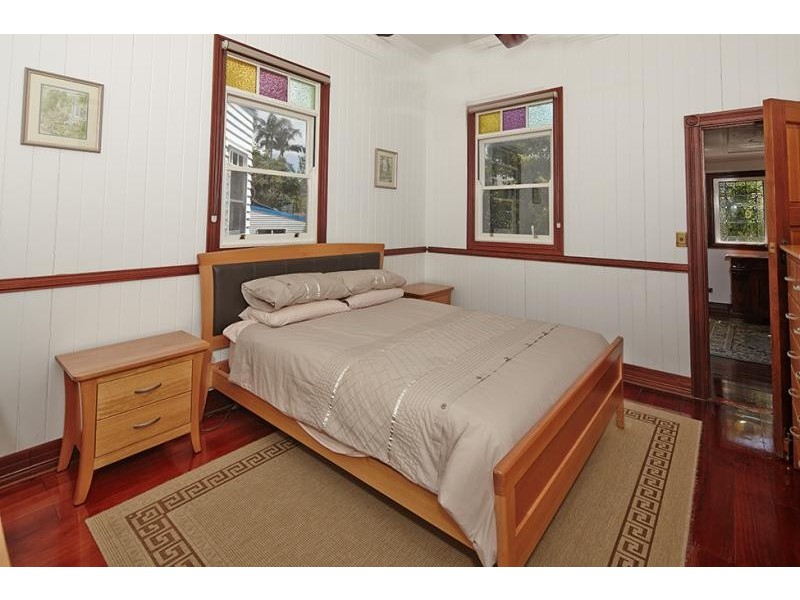 43 CORONATION Drive, Beachmere QLD 4510