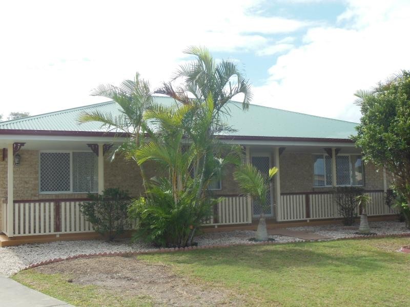 44 Columbia  Drive BEACHMERE 4510, Beachmere QLD 4510