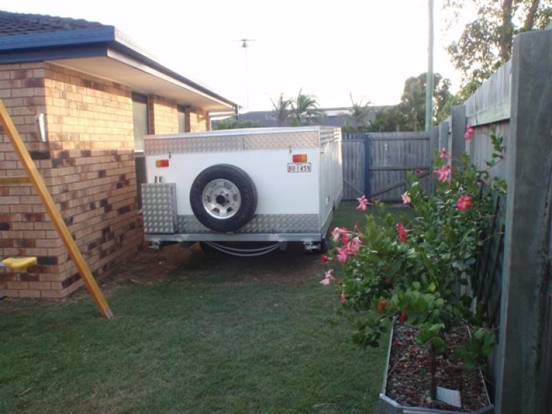 2 ADAM  Street, Beachmere QLD 4510
