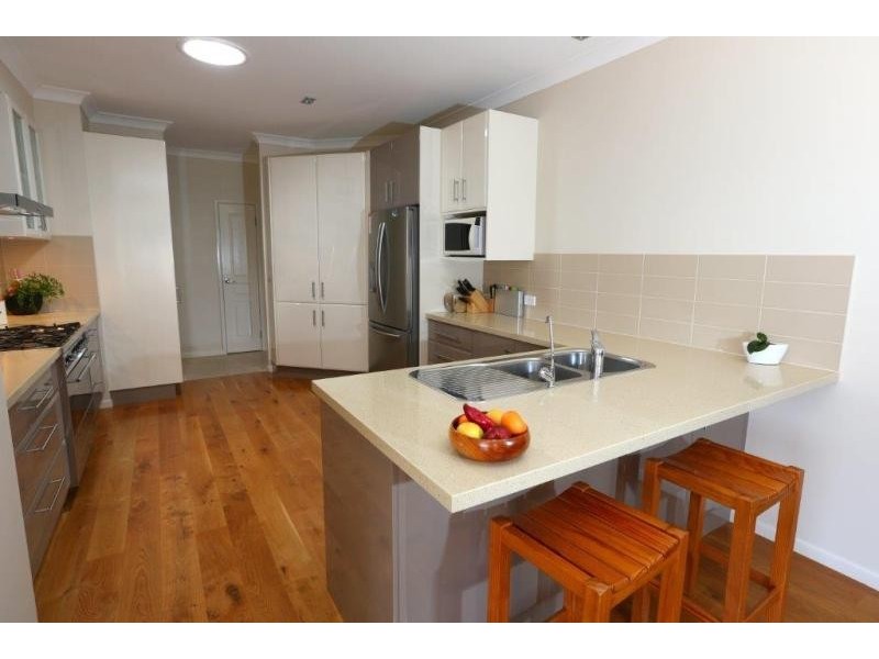 2 Timothy Esplanade BEACHMERE 4510, Beachmere QLD 4510