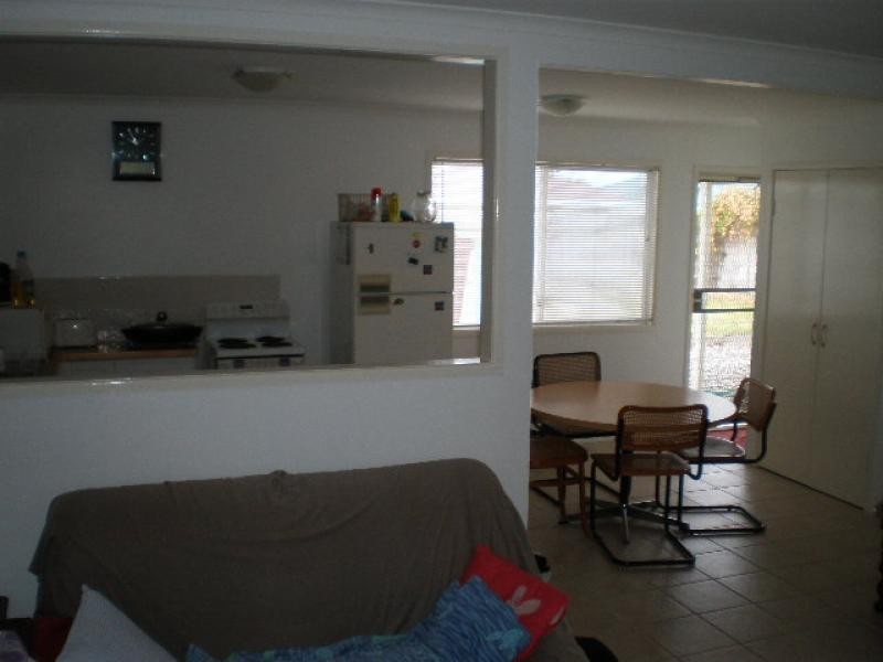 81 Moreton Terrace BEACHMERE 4510, Beachmere QLD 4510