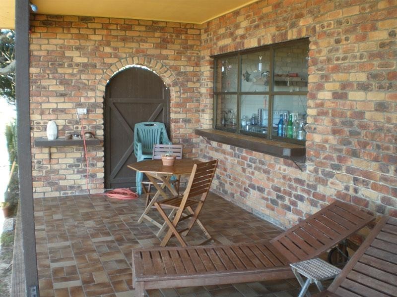 105 Bishop  Road, Beachmere QLD 4510