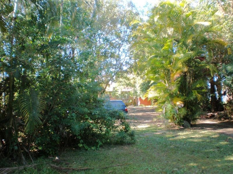 105 Bishop  Road, Beachmere QLD 4510