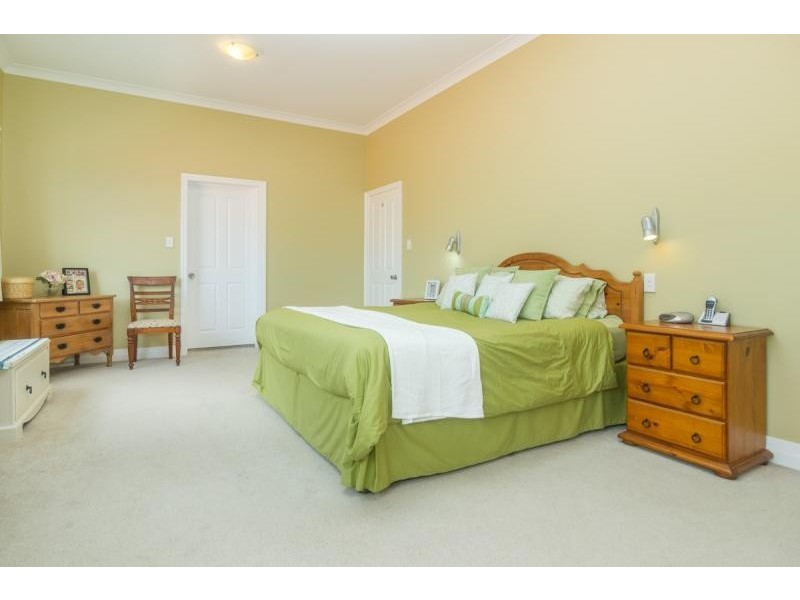 10/16 Phillip  Street, Beachmere QLD 4510