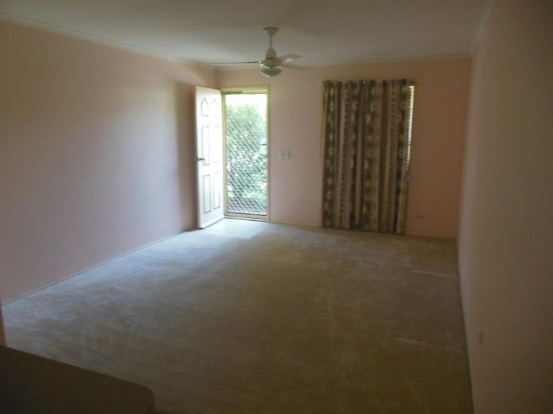 2/4 Margret Street BEACHMERE 4510, Beachmere QLD 4510