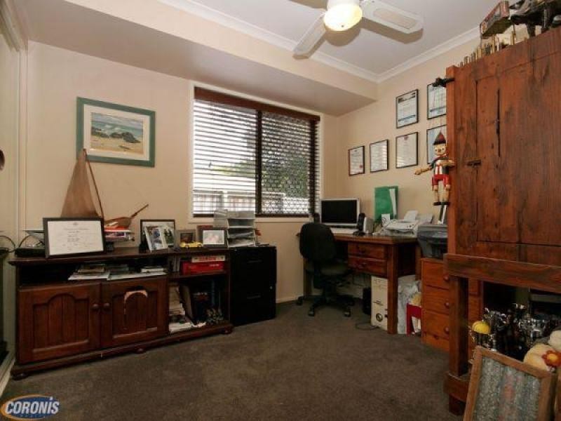 18 Grace  Street, Beachmere QLD 4510