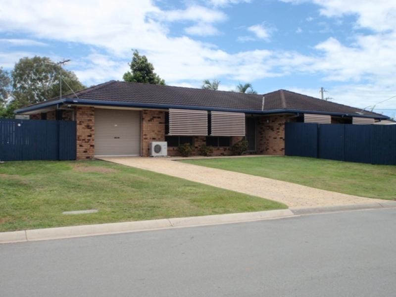 2 Adam  Street, Beachmere QLD 4510