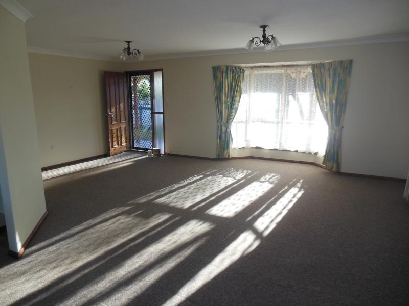 24 Lalroy Street, Beachmere QLD 4510