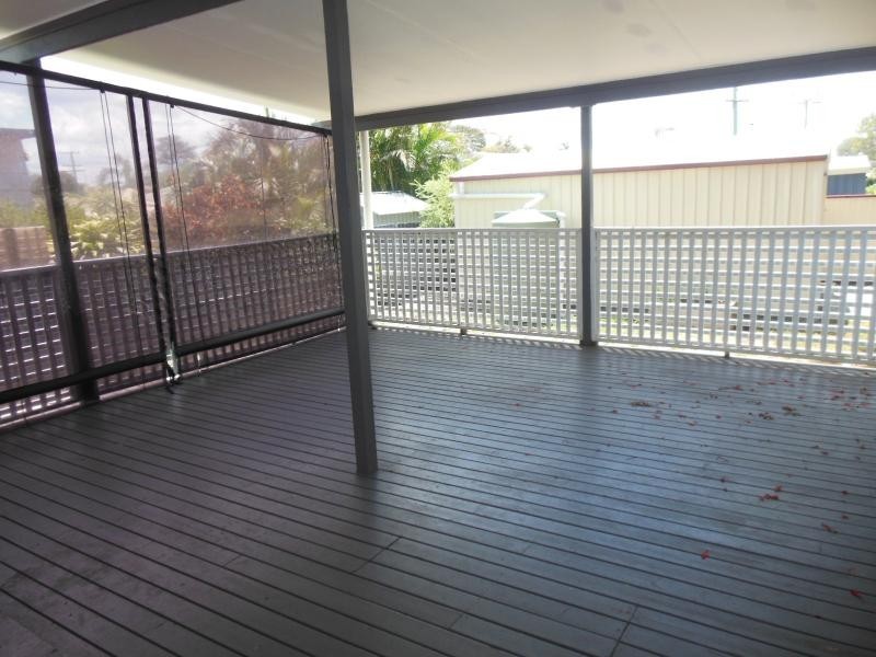 98 MORETON Terrace, Beachmere QLD 4510