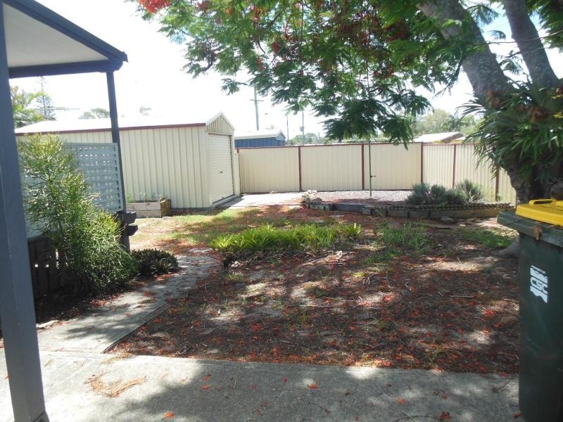 98 MORETON Terrace, Beachmere QLD 4510