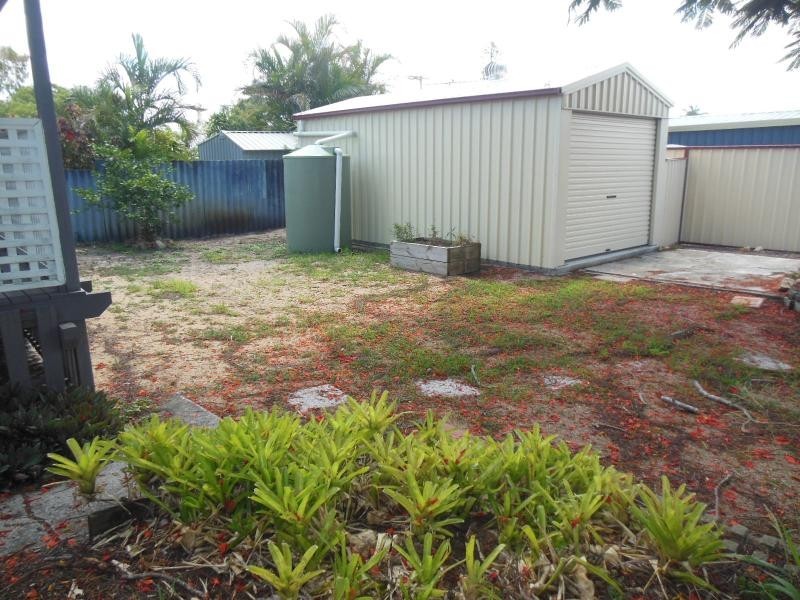 98 MORETON Terrace, Beachmere QLD 4510