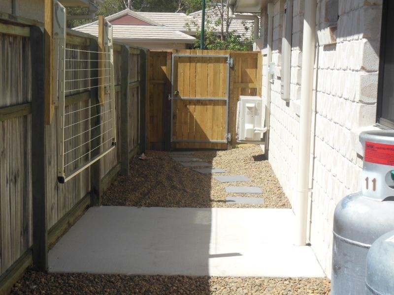 2/18 COFFEY Court, Beachmere QLD 4510