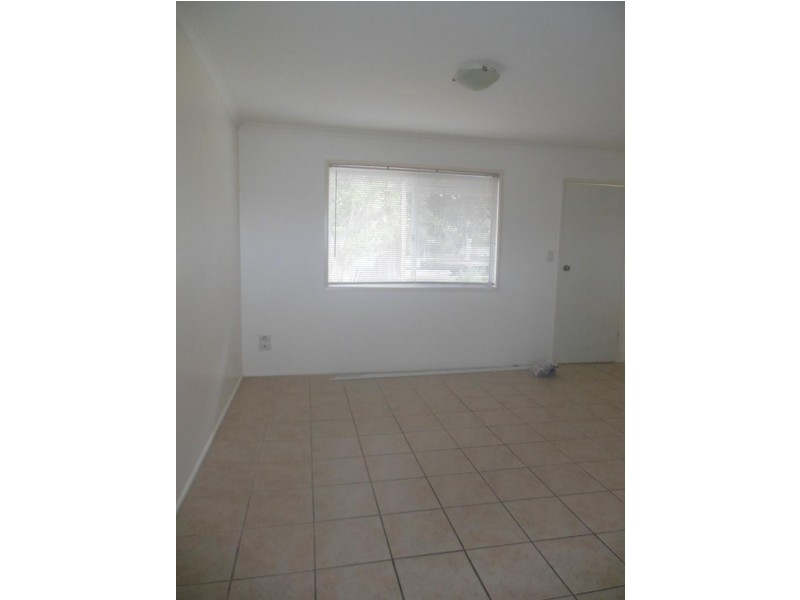 81 MORETON Terrace, Beachmere QLD 4510