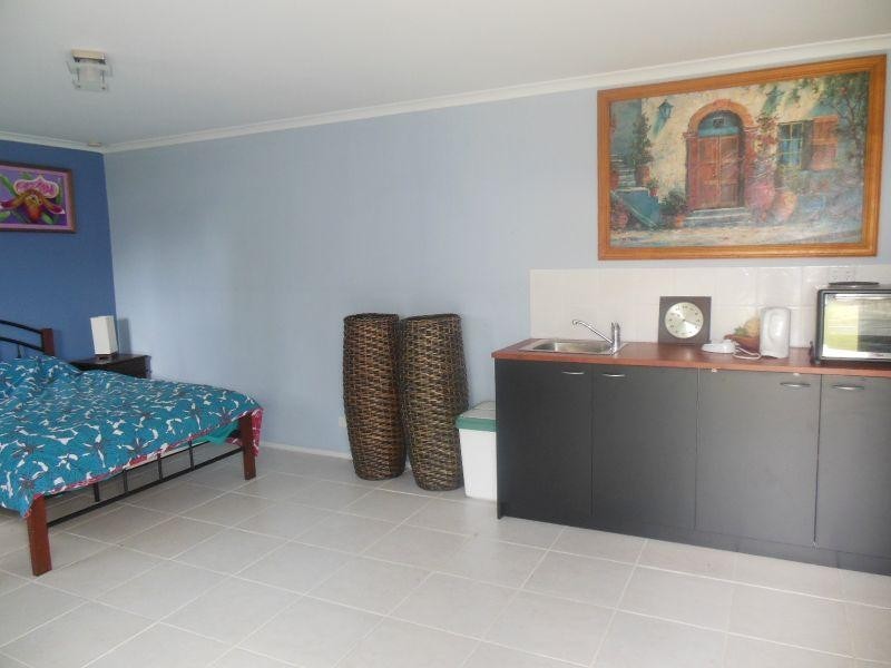 13 Sandpiper Street, Beachmere QLD 4510