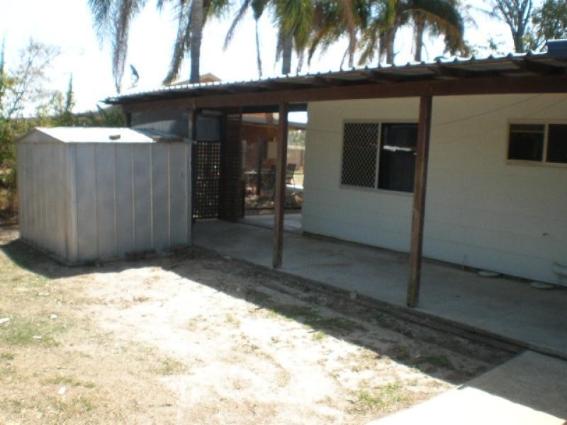 28 GILLIAN  Street, Beachmere QLD 4510