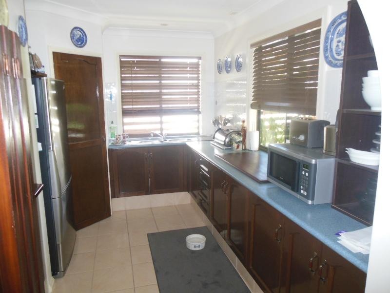 13 BRYANT  Street, Beachmere QLD 4510