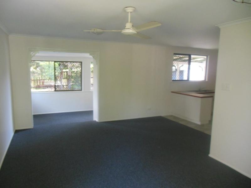 8 EGAN Avenue, Beachmere QLD 4510