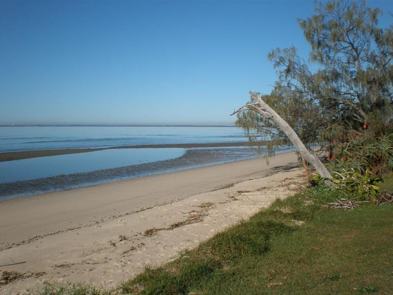 105 BISHOP Road, Beachmere QLD 4510
