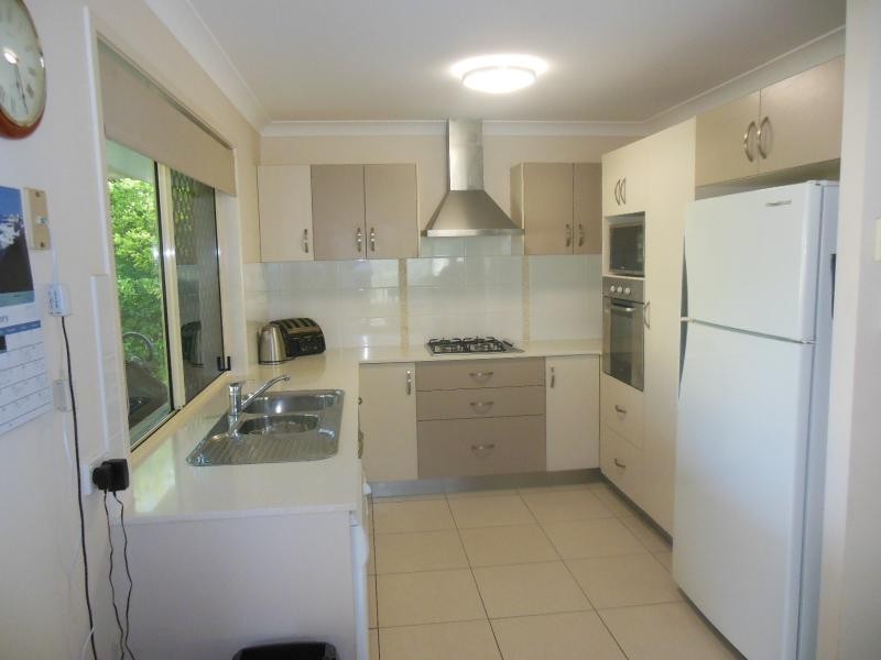 1/143 BISHOP Road, Beachmere QLD 4510