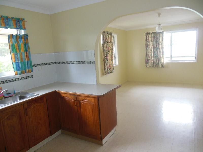 26 Trevor  Street, Beachmere QLD 4510