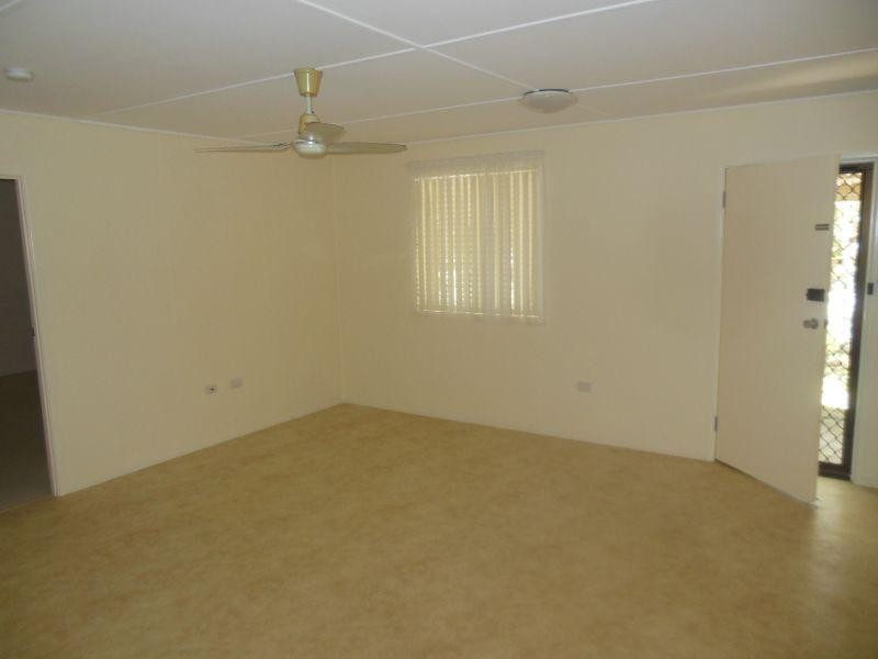 7 Elizabeth  Street, Beachmere QLD 4510