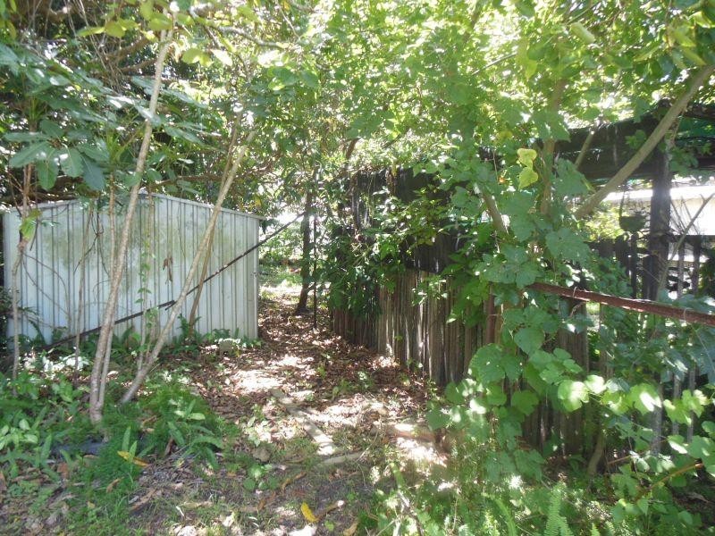 7 Elizabeth  Street, Beachmere QLD 4510