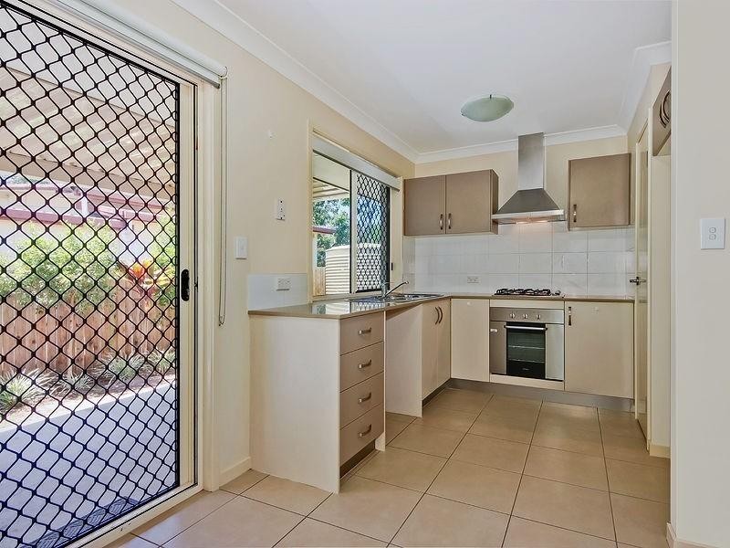 UNIT 3 9 PROGRESS Avenue, Beachmere QLD 4510