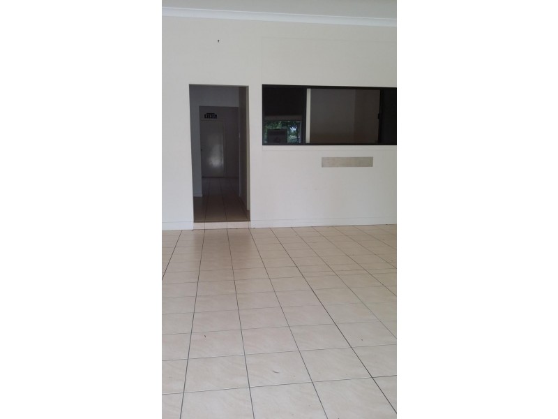 4-5 Biggs Avenue, Beachmere QLD 4510