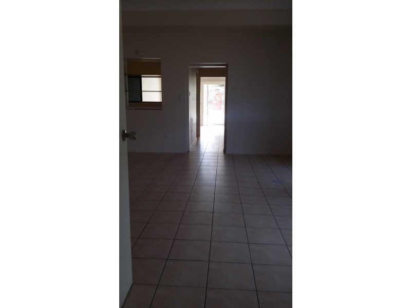 4-5 Biggs Avenue, Beachmere QLD 4510