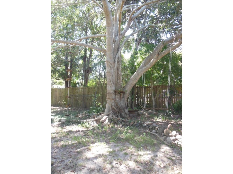 59 Coronation  Avenue, Beachmere QLD 4510