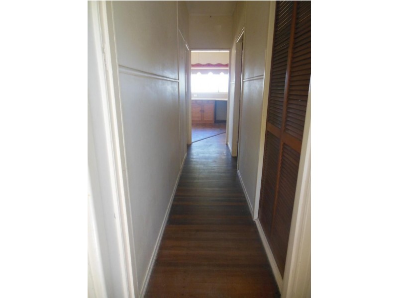 59 Coronation  Avenue, Beachmere QLD 4510