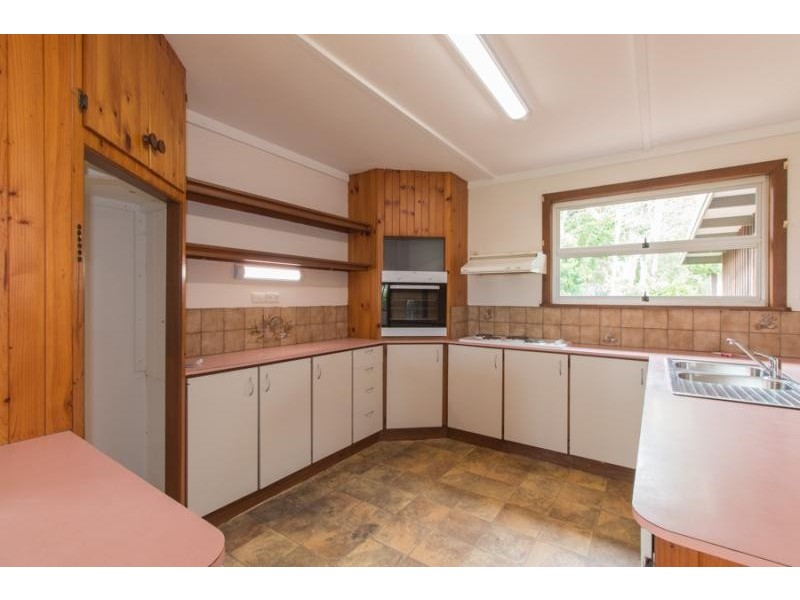 3 GRACE  Street, Beachmere QLD 4510