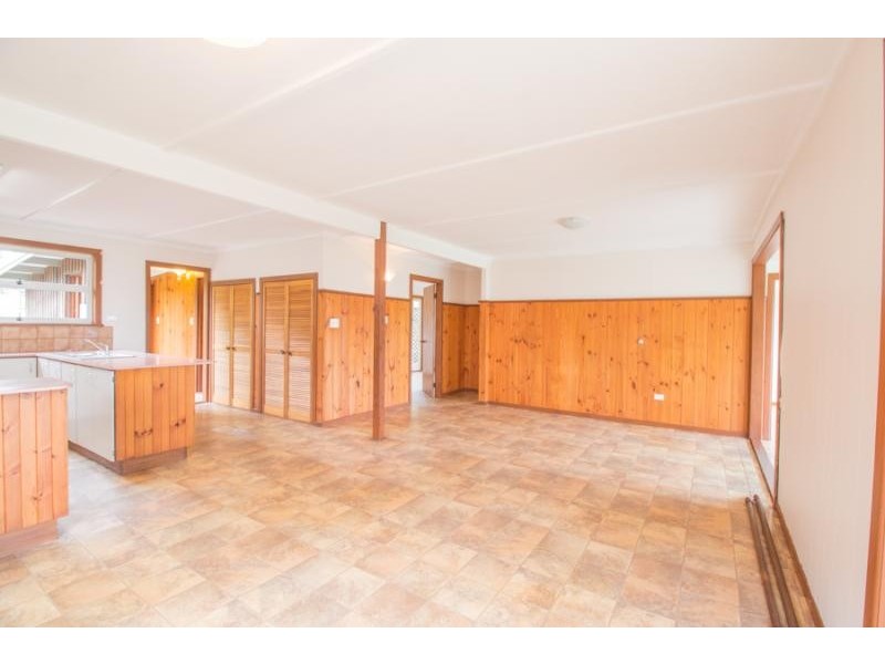 3 GRACE  Street, Beachmere QLD 4510