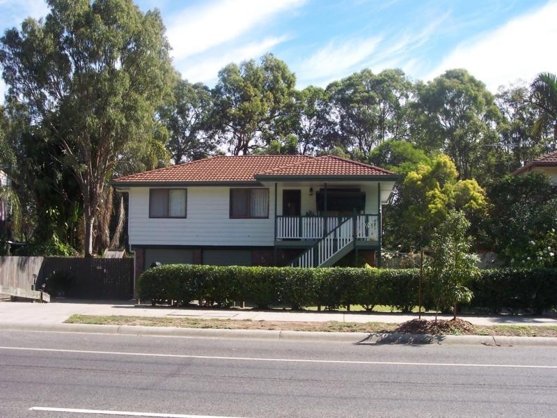94 Bishop Road, Beachmere QLD 4510