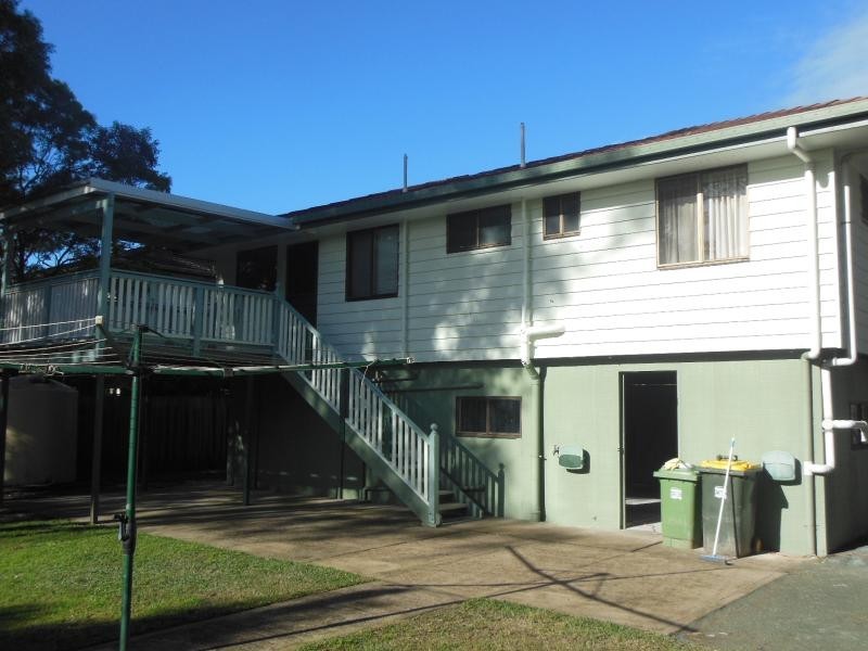 94 Bishop Road, Beachmere QLD 4510