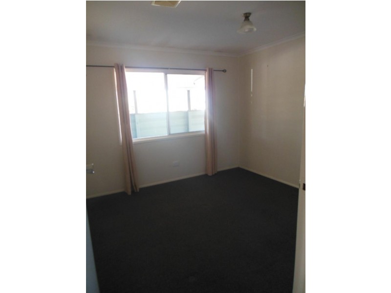 98 Moreton Terrace, Beachmere QLD 4510