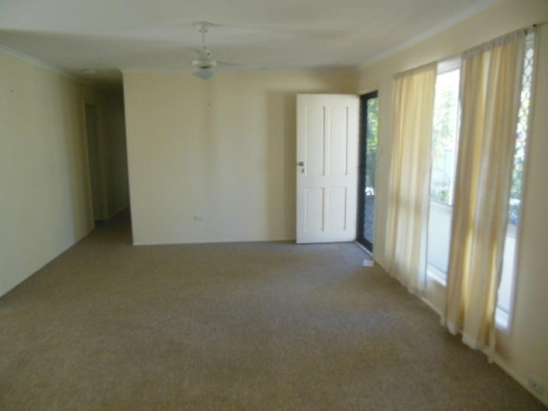4 Jason  Crescent, Beachmere QLD 4510