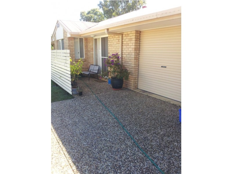 2/92 Moreton  Terrace, Beachmere QLD 4510