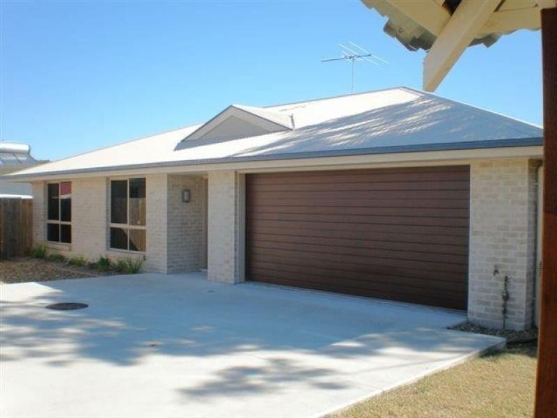 12 Second Avenue, Beachmere QLD 4510