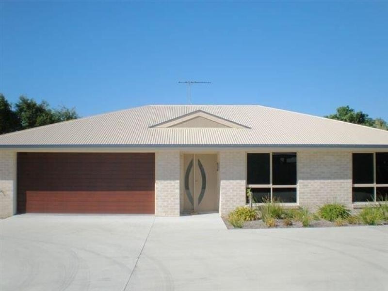 12 Second Avenue, Beachmere QLD 4510
