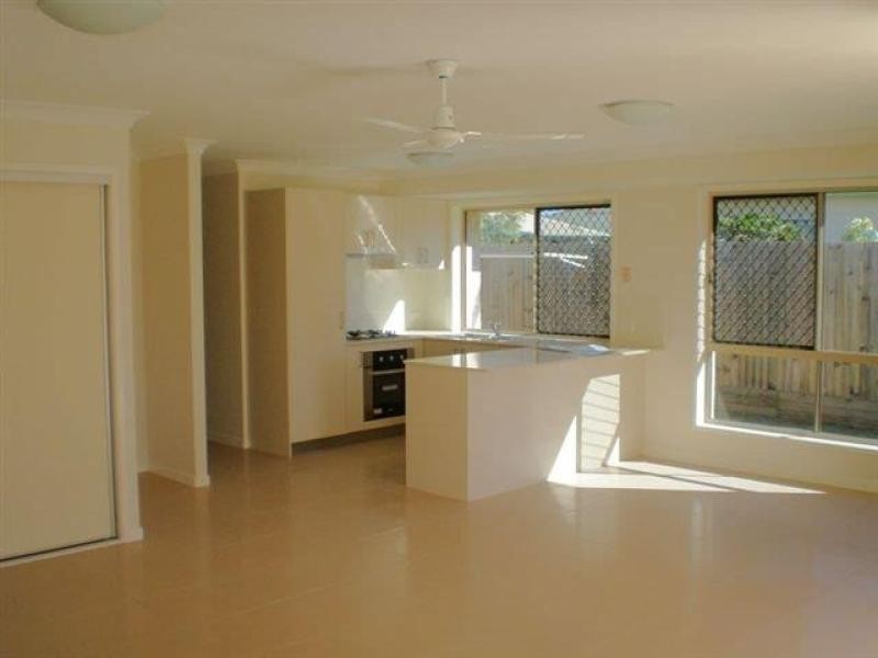 12 Second Avenue, Beachmere QLD 4510