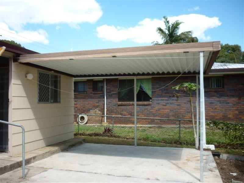 90 Bishop Road, Beachmere QLD 4510