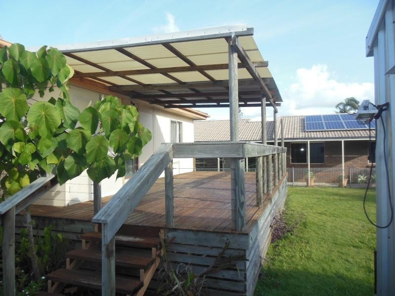 14 Trevor Street, Beachmere QLD 4510